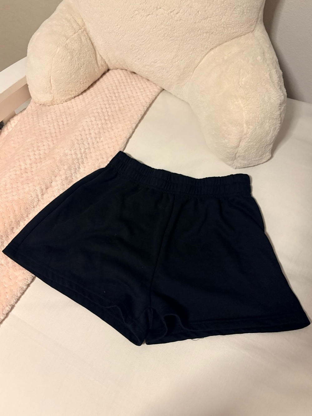 SHEIN Black Elastic Waist Casual Shorts